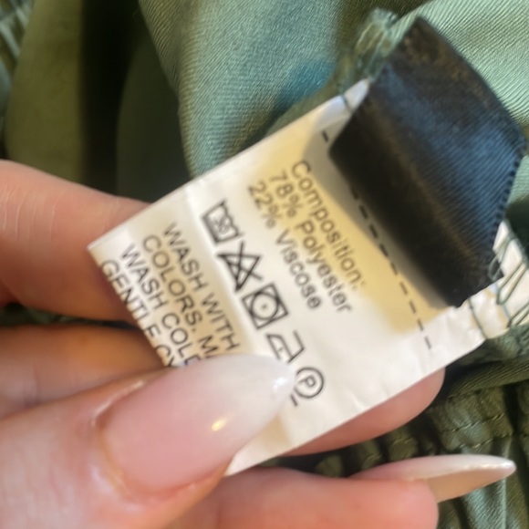 Seafoam Green 2 Piece Short Sleeve Cropped High Rise Jogger Set - Picture 5 of 14